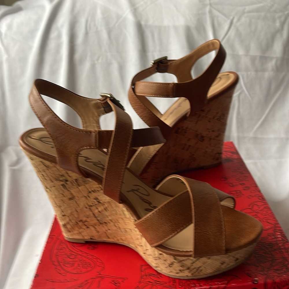 American Rag Wedge - Picture 2 of 6